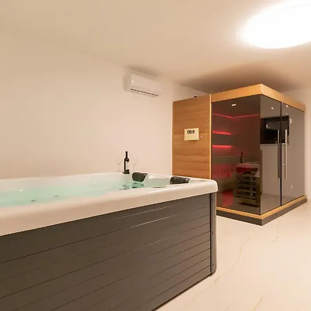 Stunning In With Sauna Ferienhaus