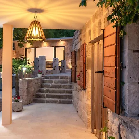 Ferienhaus Stunning In With Sauna Krivodol